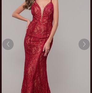 Beautiful Red Gown - Promgirl